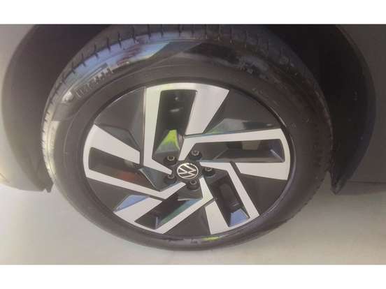 VOLKSWAGEN-T-CROSS-2025