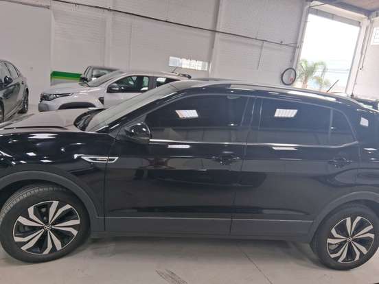VOLKSWAGEN-T-CROSS-2024