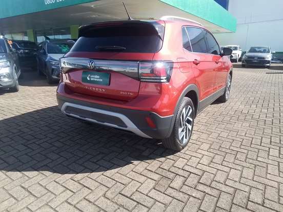 VOLKSWAGEN-T-CROSS-2025