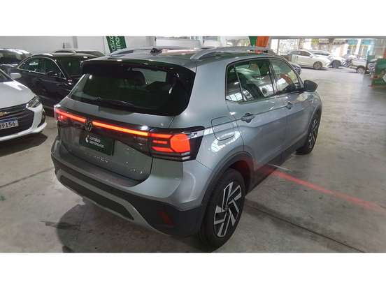 VOLKSWAGEN-T-CROSS-2025