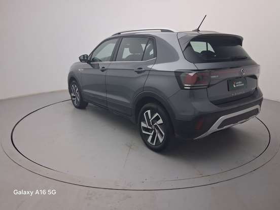 VOLKSWAGEN-T-CROSS-2025