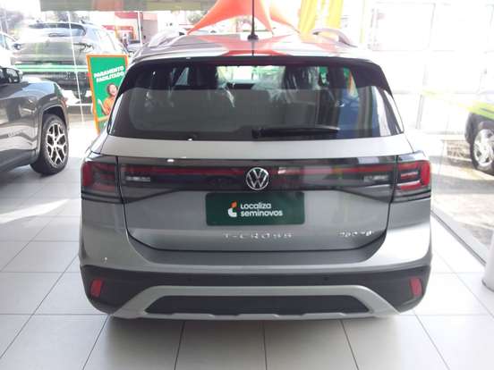VOLKSWAGEN-T-CROSS-1.4 250 TSI TOTAL FLEX HIGHLINE AUTOMÁTICO VOLKSWAGEN-T-CROSS-2025