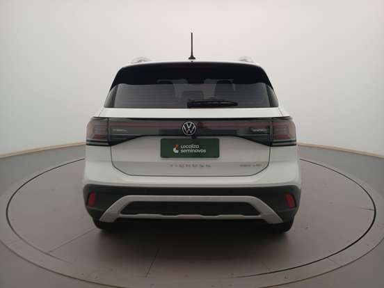 VOLKSWAGEN-T-CROSS-2024