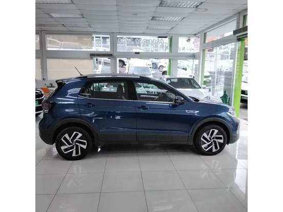 VOLKSWAGEN-T-CROSS-2025