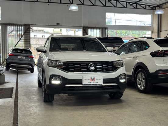 VOLKSWAGEN-T-CROSS-2020