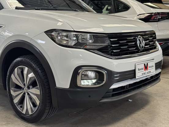 VOLKSWAGEN-T-CROSS-2020