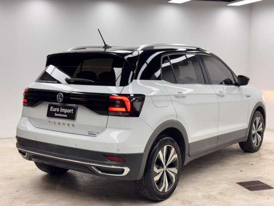 VOLKSWAGEN-T-CROSS-1.4 250 TSI TOTAL FLEX HIGHLINE AUTOMÁTICO VOLKSWAGEN-T-CROSS-2019