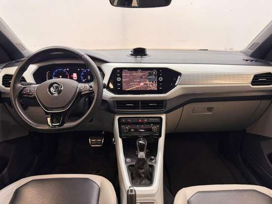 VOLKSWAGEN-T-CROSS-1.4 250 TSI TOTAL FLEX HIGHLINE AUTOMÁTICO VOLKSWAGEN-T-CROSS-2019