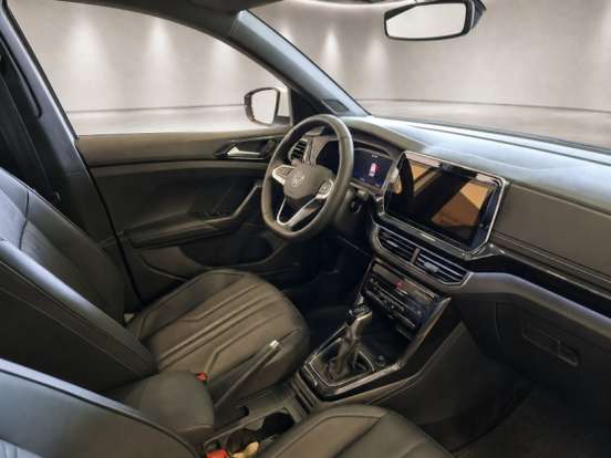 VOLKSWAGEN-T-CROSS-2025
