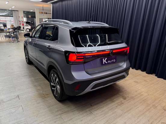 VOLKSWAGEN-T-CROSS-2025