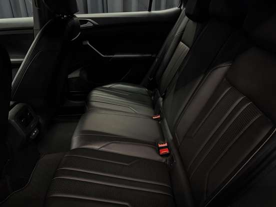 VOLKSWAGEN-T-CROSS-2025