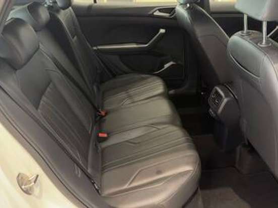 VOLKSWAGEN-T-CROSS-1.4 250 TSI TOTAL FLEX HIGHLINE AUTOMÁTICO VOLKSWAGEN-T-CROSS-2024
