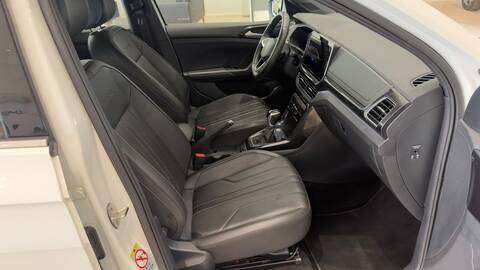 VOLKSWAGEN-T-CROSS-2024