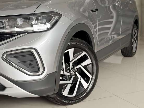 VOLKSWAGEN-T-CROSS-2025