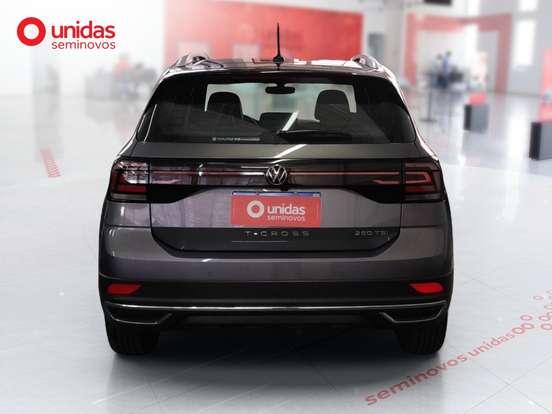 VOLKSWAGEN-T-CROSS-2024