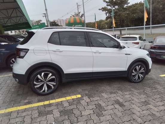 VOLKSWAGEN-T-CROSS-1.4 250 TSI TOTAL FLEX HIGHLINE AUTOMÁTICO VOLKSWAGEN-T-CROSS-2022