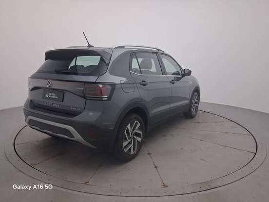 VOLKSWAGEN-T-CROSS-2024
