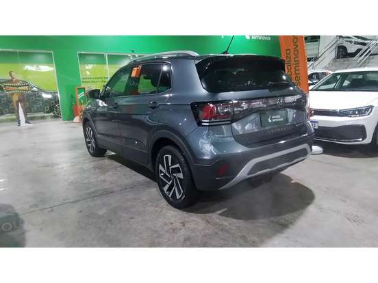 VOLKSWAGEN-T-CROSS-2024