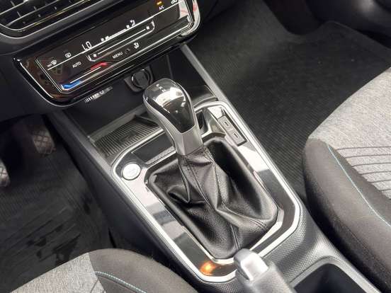 VOLKSWAGEN-TERA-2025