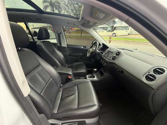 VOLKSWAGEN-TIGUAN-2016