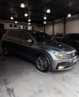 VOLKSWAGEN-TIGUAN-2019
