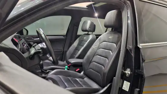VOLKSWAGEN-TIGUAN-2020