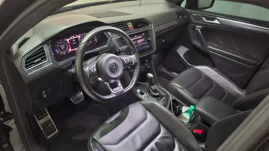 VOLKSWAGEN-TIGUAN-2020