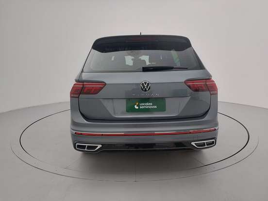 VOLKSWAGEN-TIGUAN-2.0 300 TSI GASOLINA ALLSPACE R-LINE AUTOMÁTICO VOLKSWAGEN-TIGUAN-2024