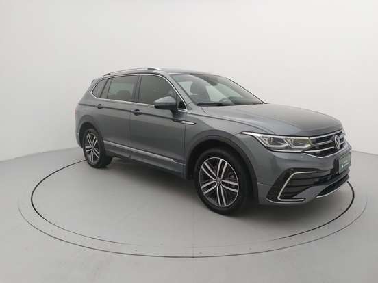 VOLKSWAGEN-TIGUAN-2.0 300 TSI GASOLINA ALLSPACE R-LINE AUTOMÁTICO VOLKSWAGEN-TIGUAN-2024