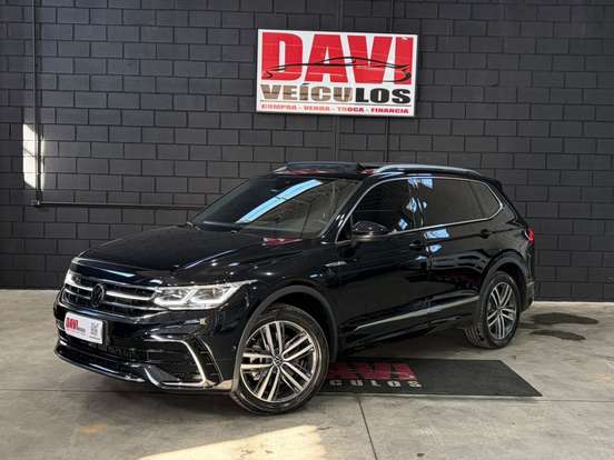 VOLKSWAGEN-TIGUAN-2.0 300 TSI GASOLINA ALLSPACE R-LINE AUTOMÁTICO VOLKSWAGEN-TIGUAN-2024