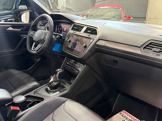 VOLKSWAGEN-TIGUAN-2024