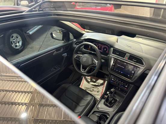 VOLKSWAGEN-TIGUAN-2024