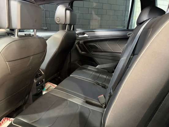 VOLKSWAGEN-TIGUAN-2.0 300 TSI GASOLINA ALLSPACE R-LINE AUTOMÁTICO VOLKSWAGEN-TIGUAN-2024