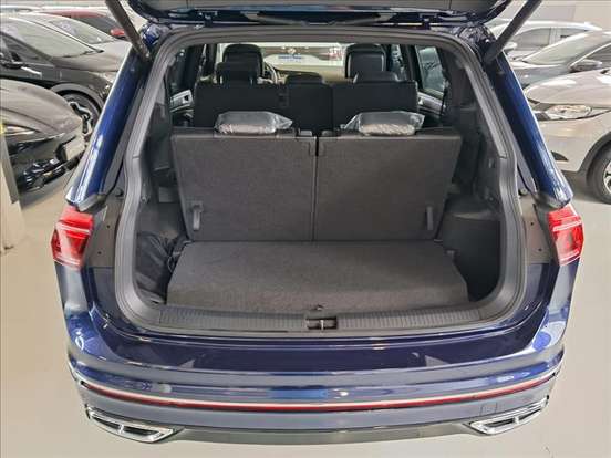 VOLKSWAGEN-TIGUAN-2024