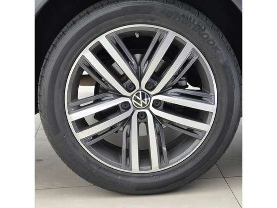 VOLKSWAGEN-TIGUAN-2024