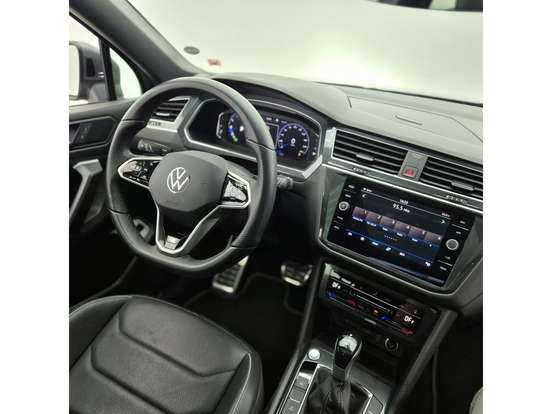 VOLKSWAGEN-TIGUAN-2024