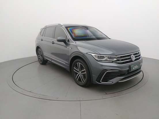 VOLKSWAGEN-TIGUAN-2.0 300 TSI GASOLINA ALLSPACE R-LINE AUTOMÁTICO VOLKSWAGEN-TIGUAN-2024