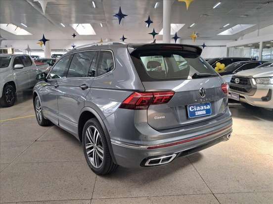 VOLKSWAGEN-TIGUAN-2.0 300 TSI GASOLINA ALLSPACE R-LINE AUTOMÁTICO VOLKSWAGEN-TIGUAN-2023