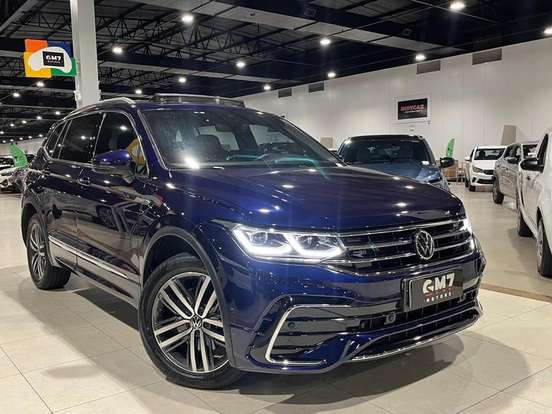 VOLKSWAGEN-TIGUAN-2.0 300 TSI GASOLINA ALLSPACE R-LINE AUTOMÁTICO VOLKSWAGEN-TIGUAN-2023