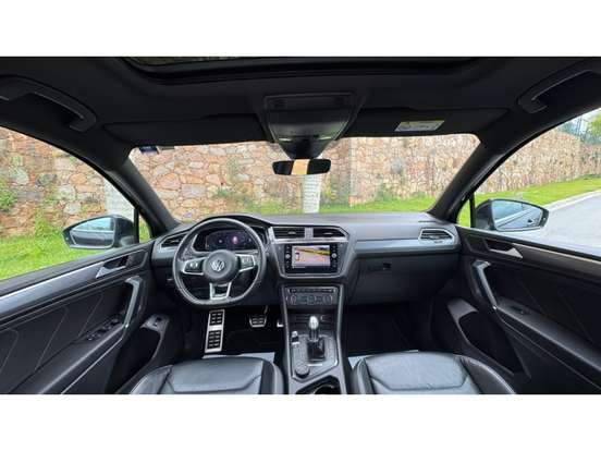 VOLKSWAGEN-TIGUAN-2019