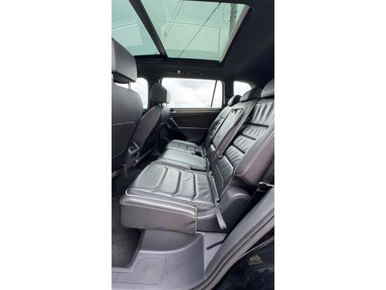 VOLKSWAGEN-TIGUAN-2019
