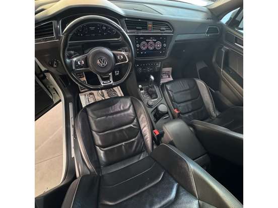 VOLKSWAGEN-TIGUAN-2019