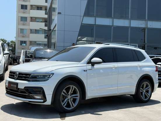 VOLKSWAGEN-TIGUAN-2019