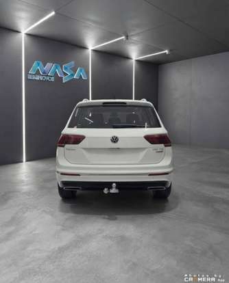 VOLKSWAGEN-TIGUAN-2021