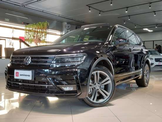 VOLKSWAGEN-TIGUAN-2019