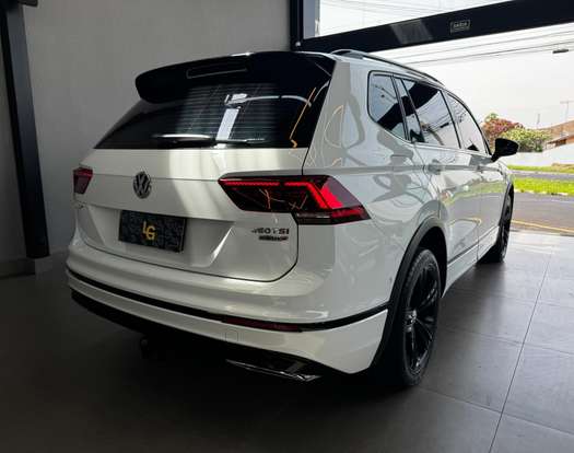 VOLKSWAGEN-TIGUAN-2019