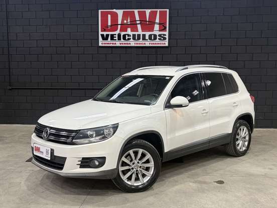 VOLKSWAGEN-TIGUAN-2013