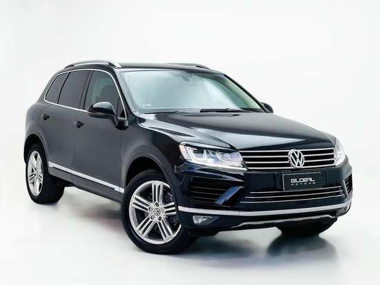 VOLKSWAGEN-TOUAREG-2014