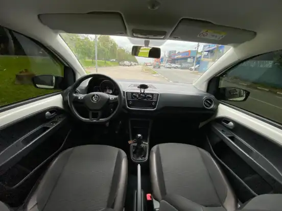 VOLKSWAGEN-UP-1.0 170 TSI TOTAL FLEX XTREME 4P MANUAL VOLKSWAGEN-UP-2021