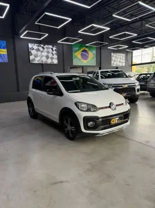 VOLKSWAGEN-UP-2021